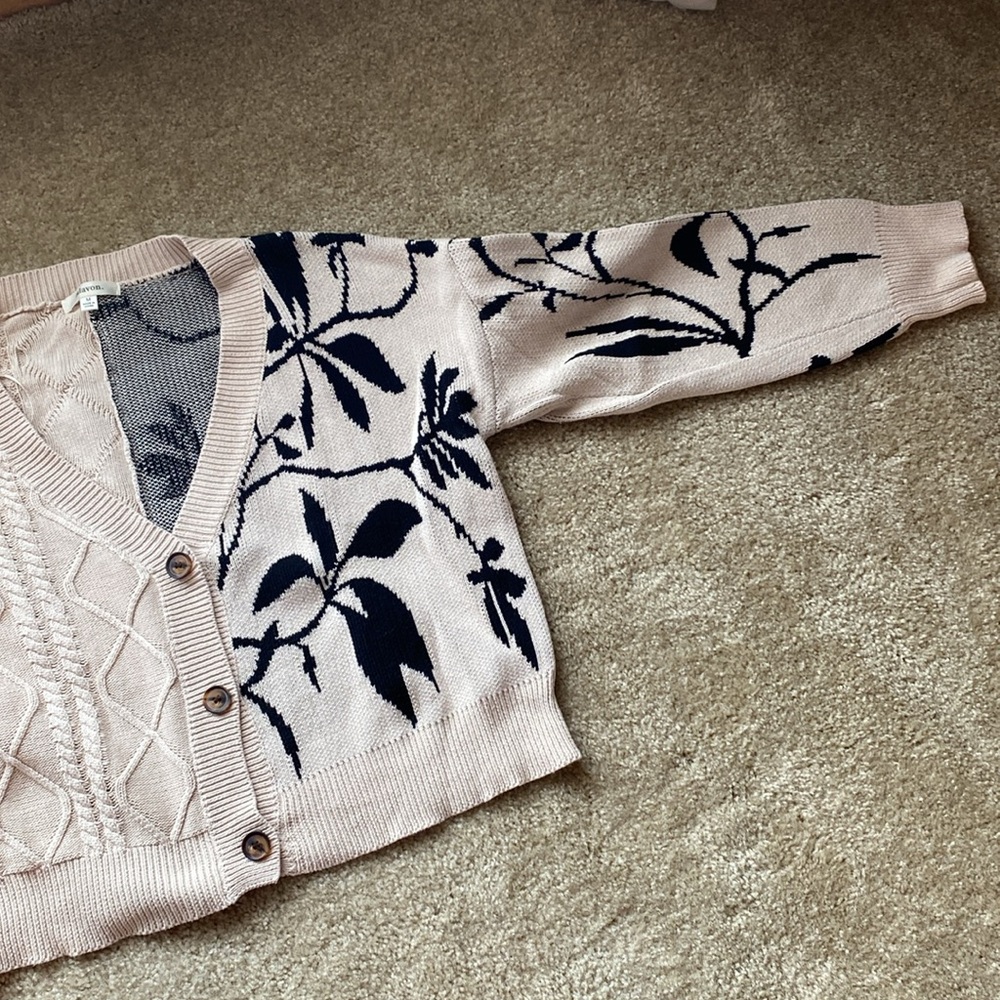Cardigan Sweater Cropped, Split Pattern, Size Med… - image 4